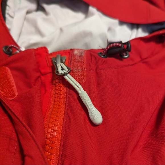 Red Lightweight Marmot Jacket Coat Size Women's Small - Rain/Cold Weather - Picture 11 of 14